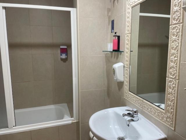 Hotel Torre San Juan San Juan  Bagian luar foto